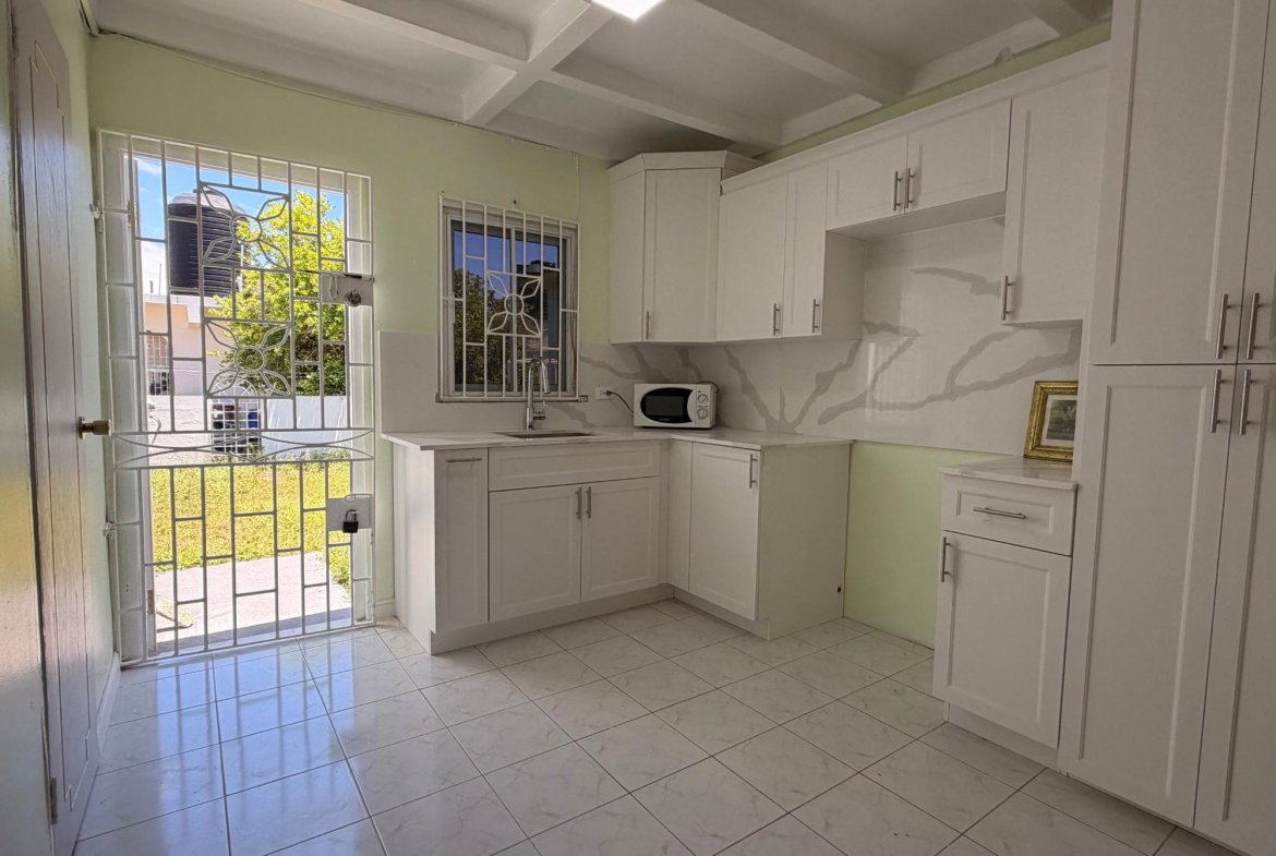 Fourth image of North West 42nd Place in Greater Portmore, St. Catherine, Jamaica - property is For Rent