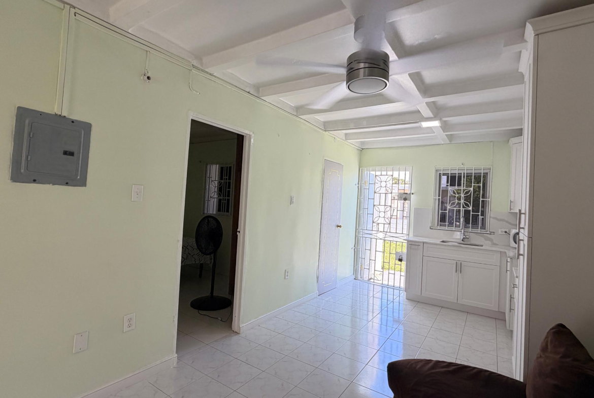 Fifth image of North West 42nd Place in Greater Portmore, St. Catherine, Jamaica - property is For Rent