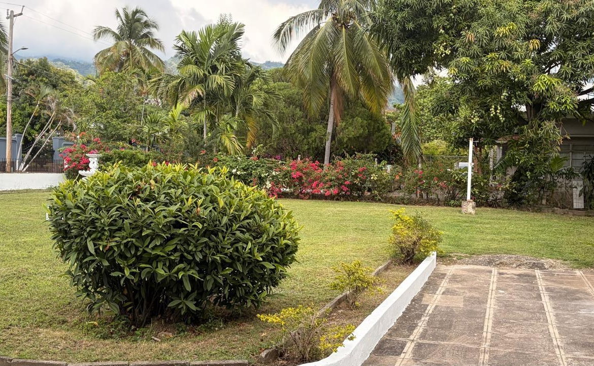 Seventeenth image of 36 Grosvenor Terrace, Kingst in Constant Spring P.O., St. Andrew, Jamaica - property is For Rent