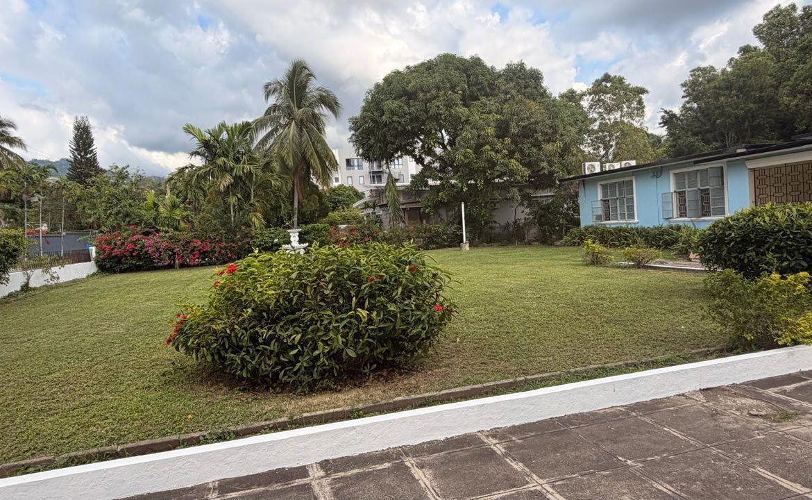 Eighteenth image of 36 Grosvenor Terrace, Kingst in Constant Spring P.O., St. Andrew, Jamaica - property is For Rent