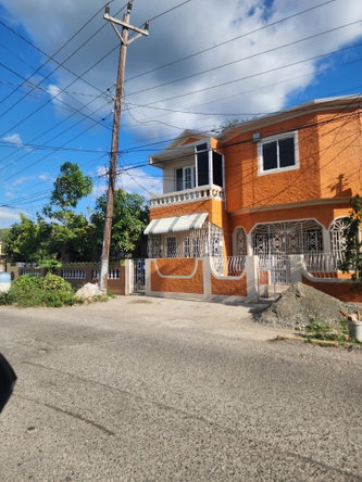 Eighth image of Portmore Breaton in Greater Portmore, St. Catherine, Jamaica - property is For Rent