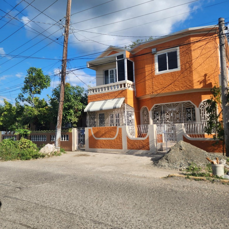 First image of Portmore Breaton in Greater Portmore, St. Catherine, Jamaica - property is For Rent