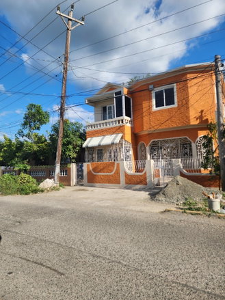 First image of Portmore Breaton in Greater Portmore, St. Catherine, Jamaica - property is For Rent