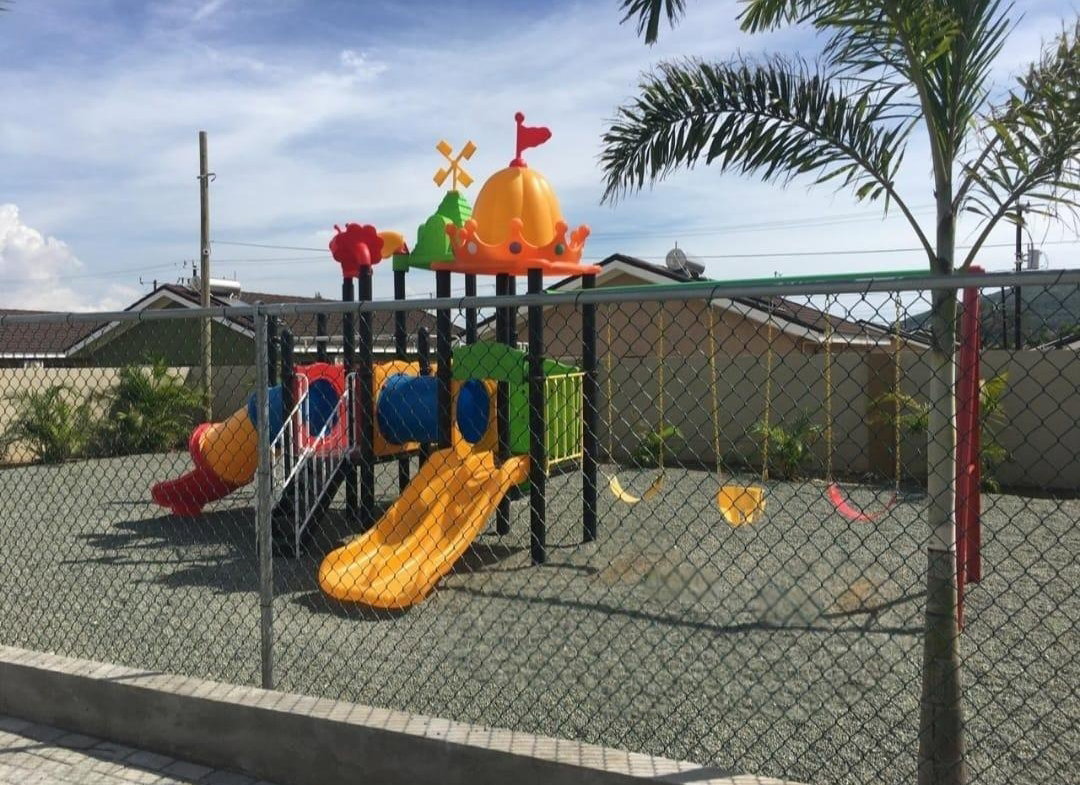 Eleventh image of 172- Oak Estate in Bernard Lodge, St. Catherine, Jamaica - property is For Rent