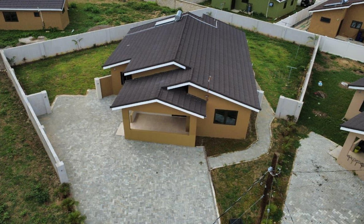 First image of 172- Oak Estate in Bernard Lodge, St. Catherine, Jamaica - property is For Rent