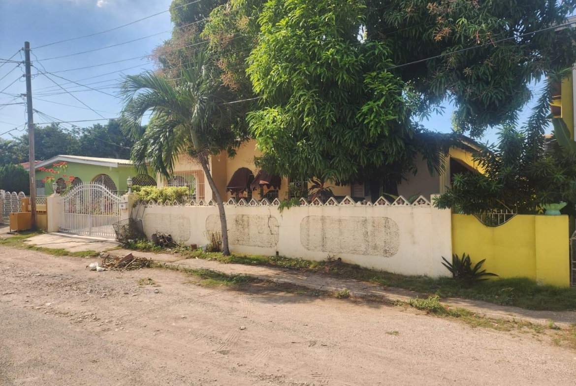 Fourth image of 4 William Place in Kingston 19, St. Andrew, Jamaica - property is For Sale