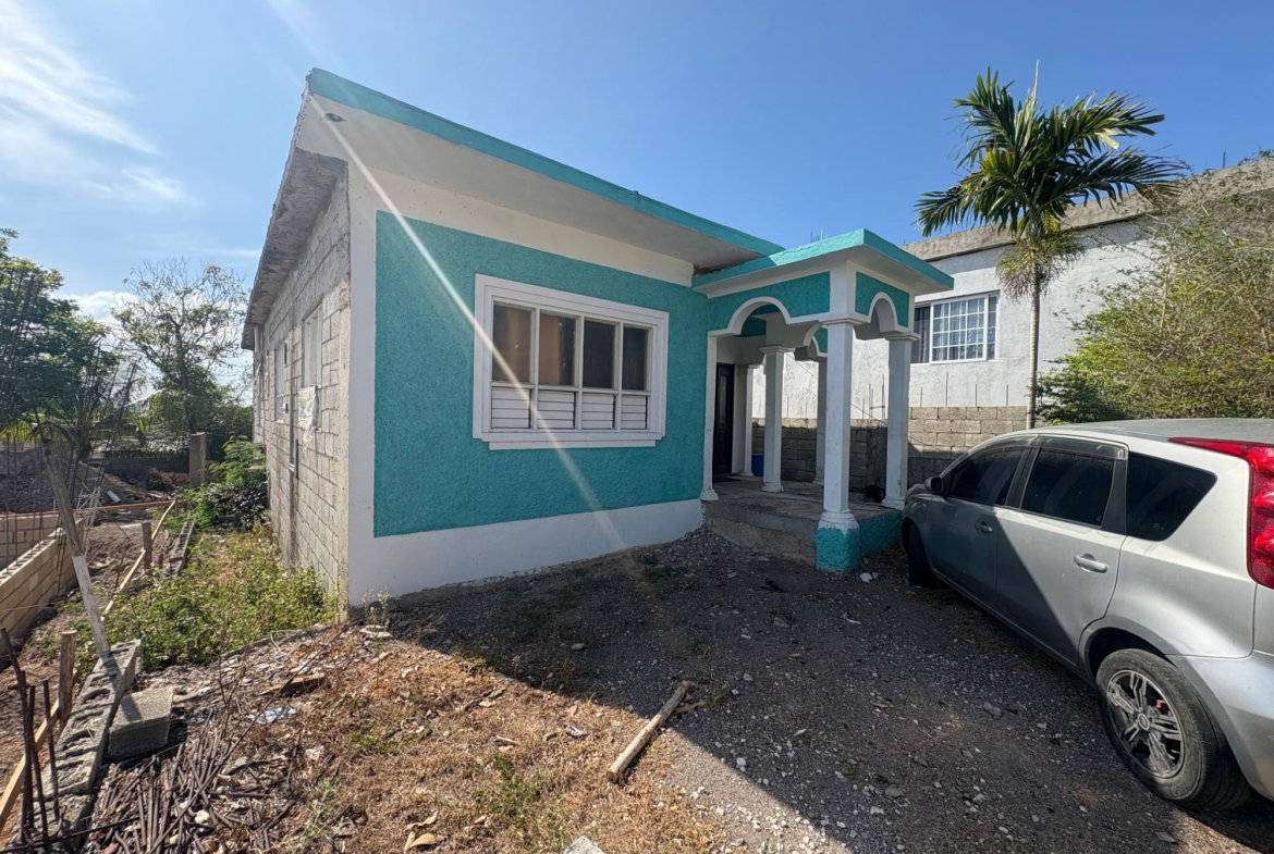 First image of 949 Carination Close in Longville, Clarendon, Jamaica - property is For Sale