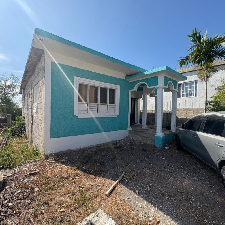First image of 949 Carination Close in Longville, Clarendon, Jamaica - property is For Sale