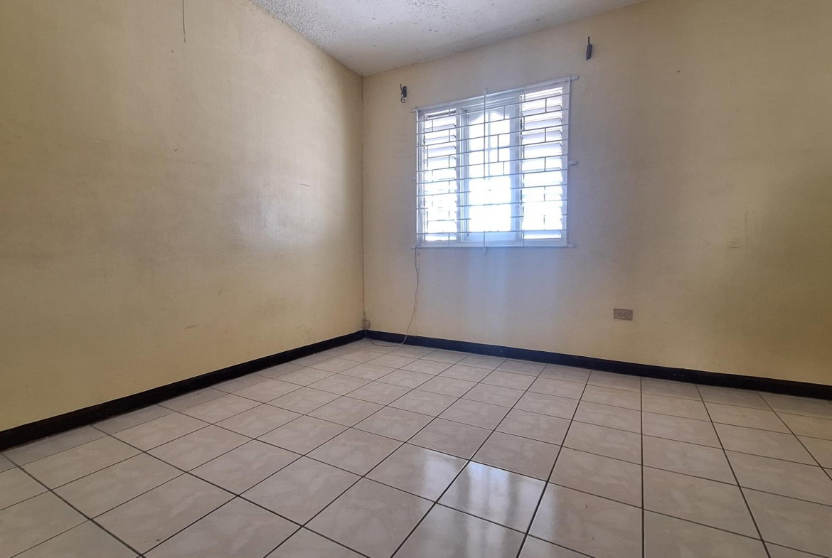 Nineteenth image of 335 Oakwood Boulevard in Bridgeview, St. Catherine, Jamaica - property is For Sale