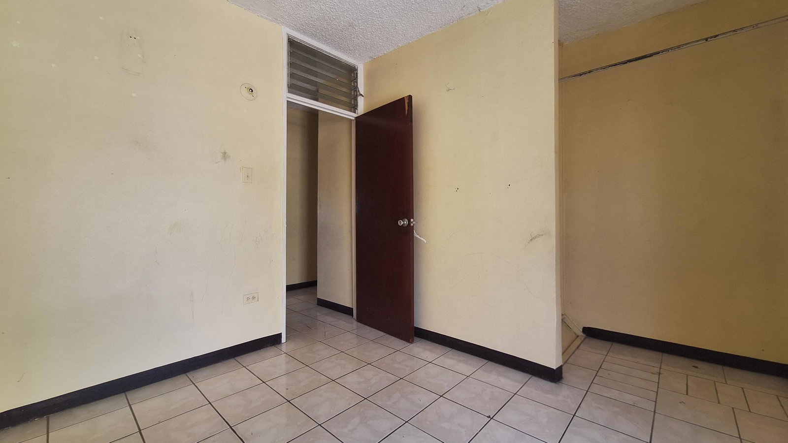 3-Bedroom-Townhouse-For-Sale-in-Portmore-St.-Catherine-335-Oakwood-Boulevard Twenty-Second image of 335 Oakwood Boulevard in Bridgeview, St. Catherine, Jamaica - property is For Sale
