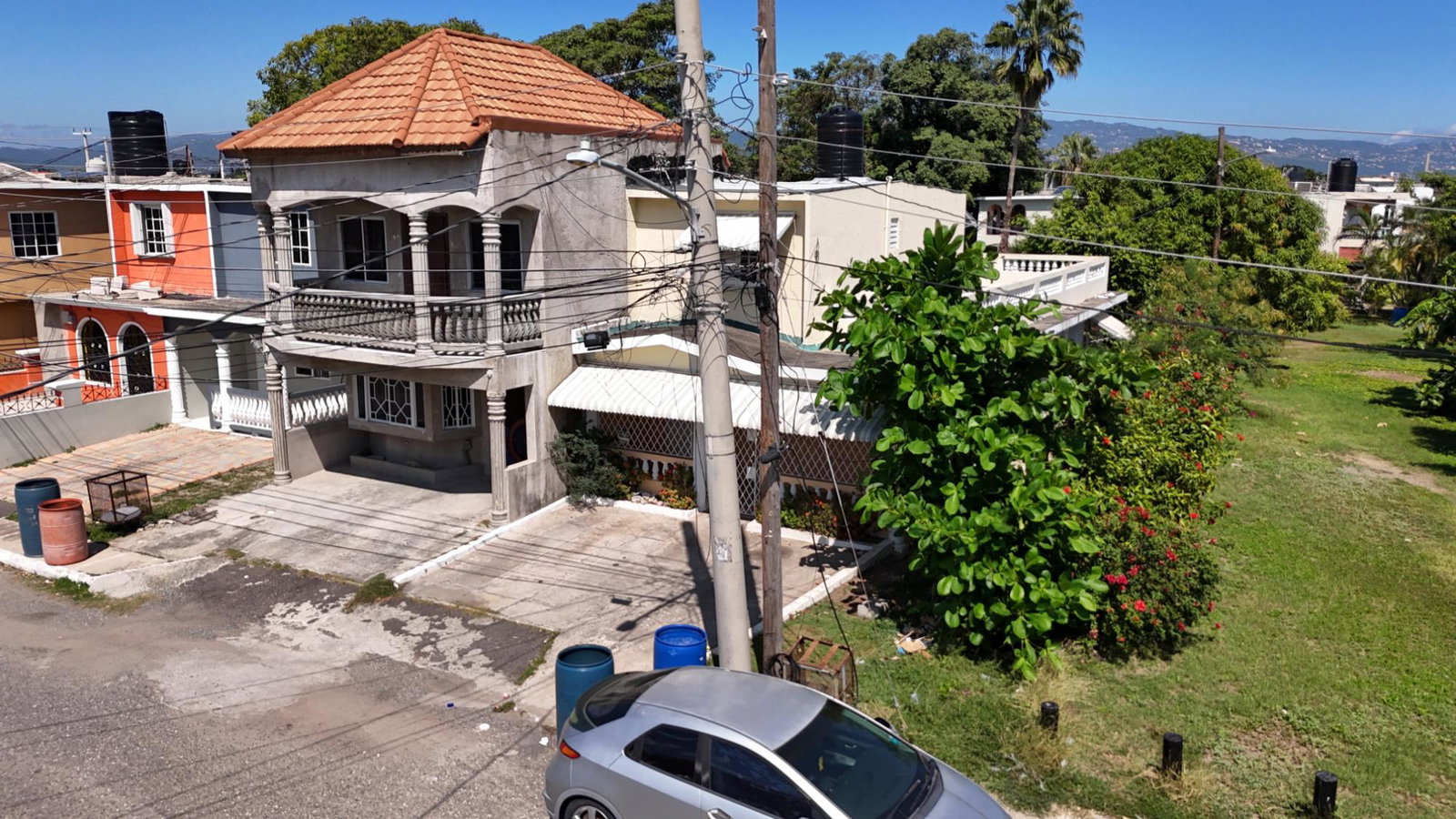 3-Bedroom-Townhouse-For-Sale-in-Portmore-St.-Catherine-335-Oakwood-Boulevard Twenty-Ninth image of 335 Oakwood Boulevard in Bridgeview, St. Catherine, Jamaica - property is For Sale