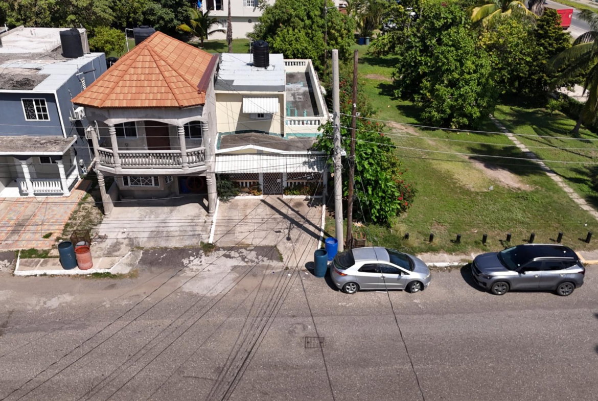 Thirtieth image of 335 Oakwood Boulevard in Bridgeview, St. Catherine, Jamaica - property is For Sale