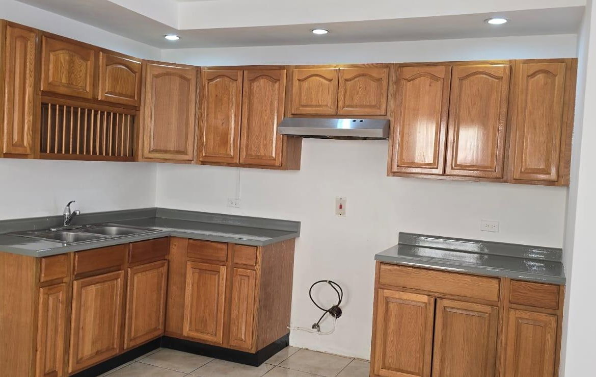 Sixth image of 13 Cedar Close Karachi in Kingston 6, St. Andrew, Jamaica - property is For Rent