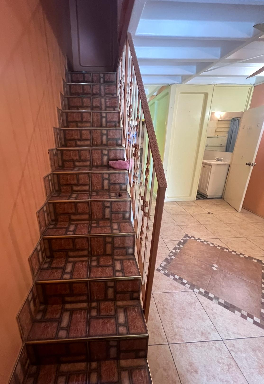 Tenth image of 103 Lowell Avenue in Kingston 20, St. Andrew, Jamaica - property is For Sale