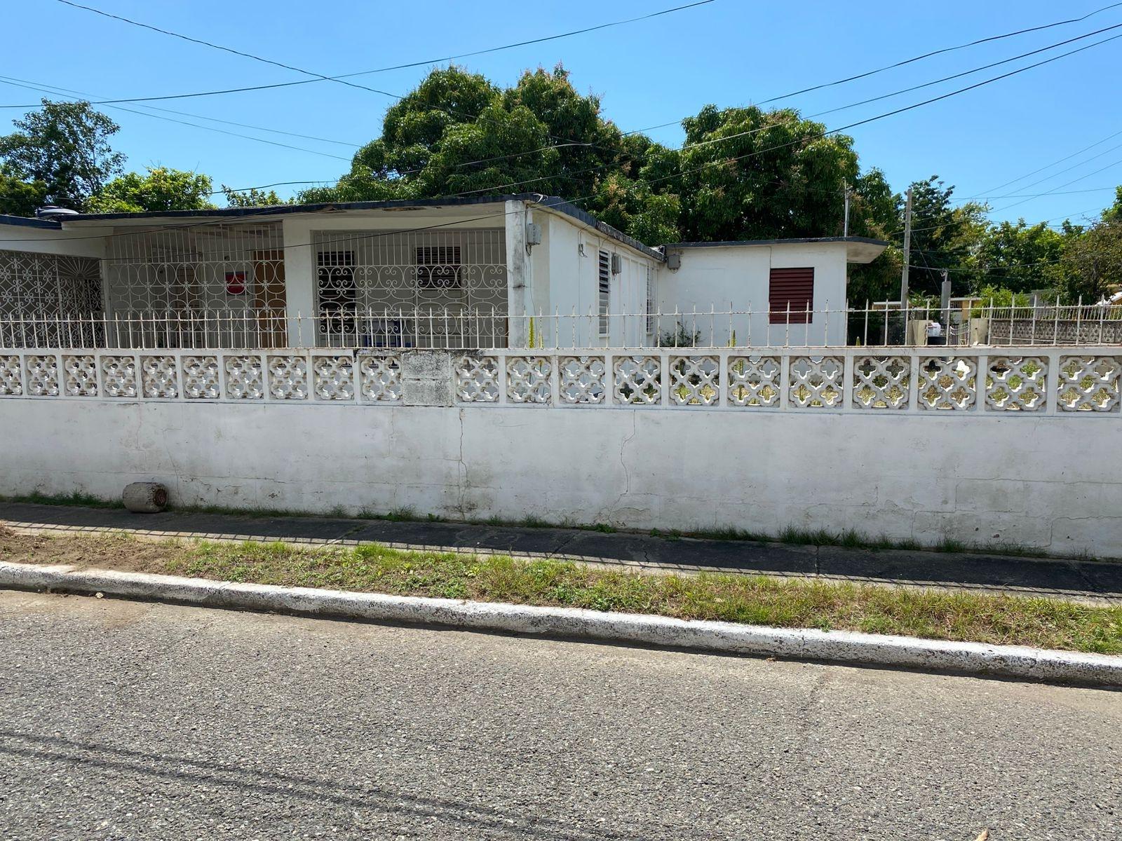Third image of 1025 Portland Circle, Independ in Independence City, St. Catherine, Jamaica - property is For Sale