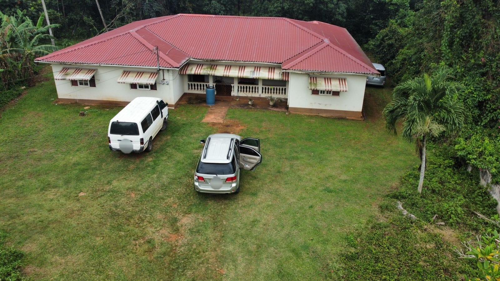 3.84-Acre-Multi-Family-Property-For-Sale-in-Porus-Manchester-2-3-Bed-Homes-Prime-Main-Road-Location Fourth image of Part of Porus in Porus, Manchester, Jamaica - property is For Sale