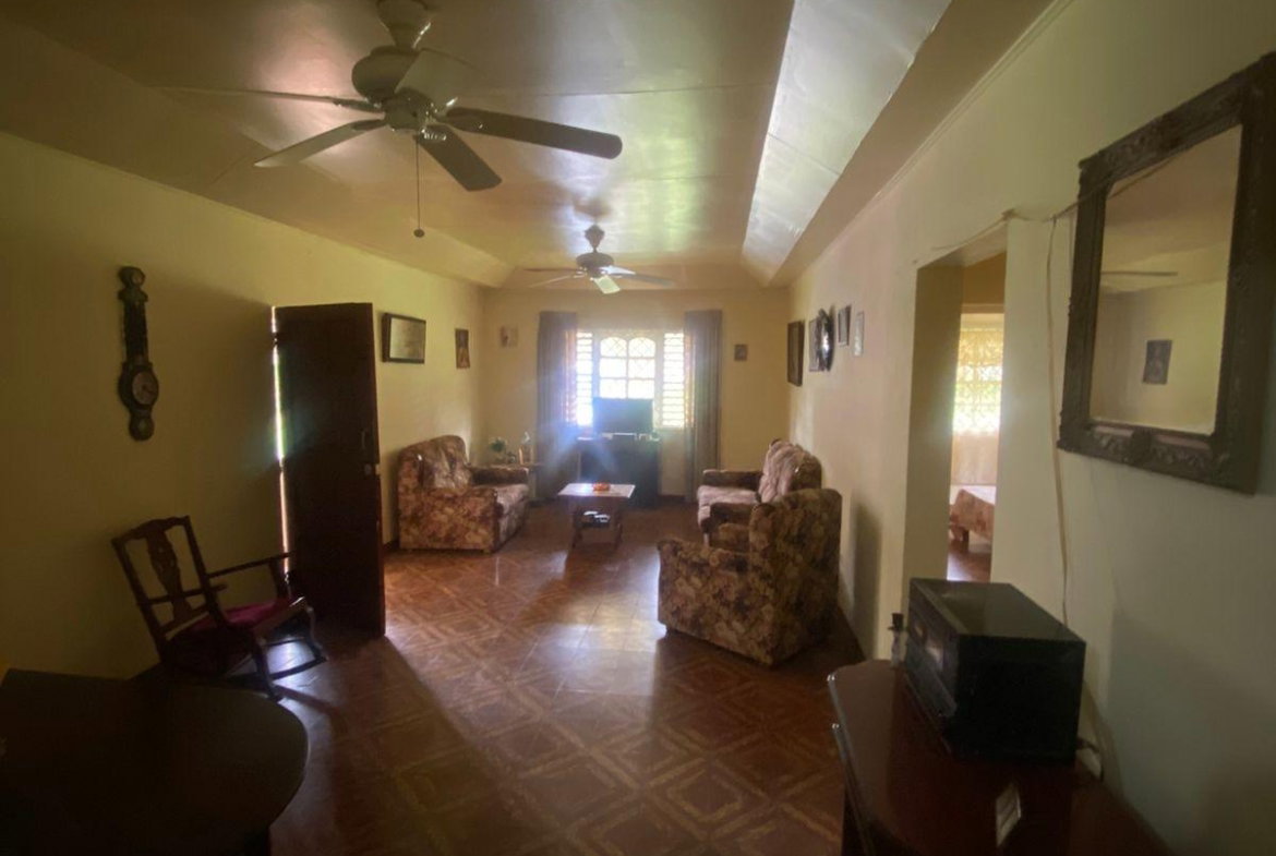 Seventh image of Part of Porus in Porus, Manchester, Jamaica - property is For Sale