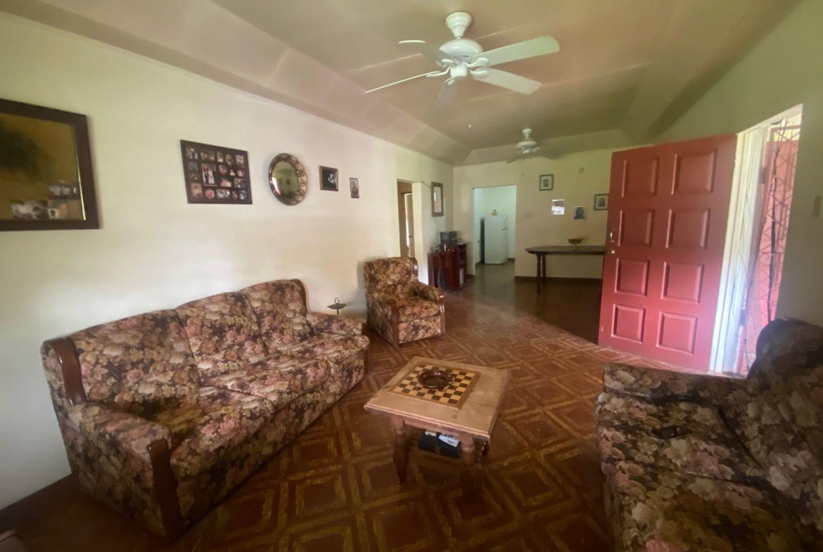 Eighth image of Part of Porus in Porus, Manchester, Jamaica - property is For Sale