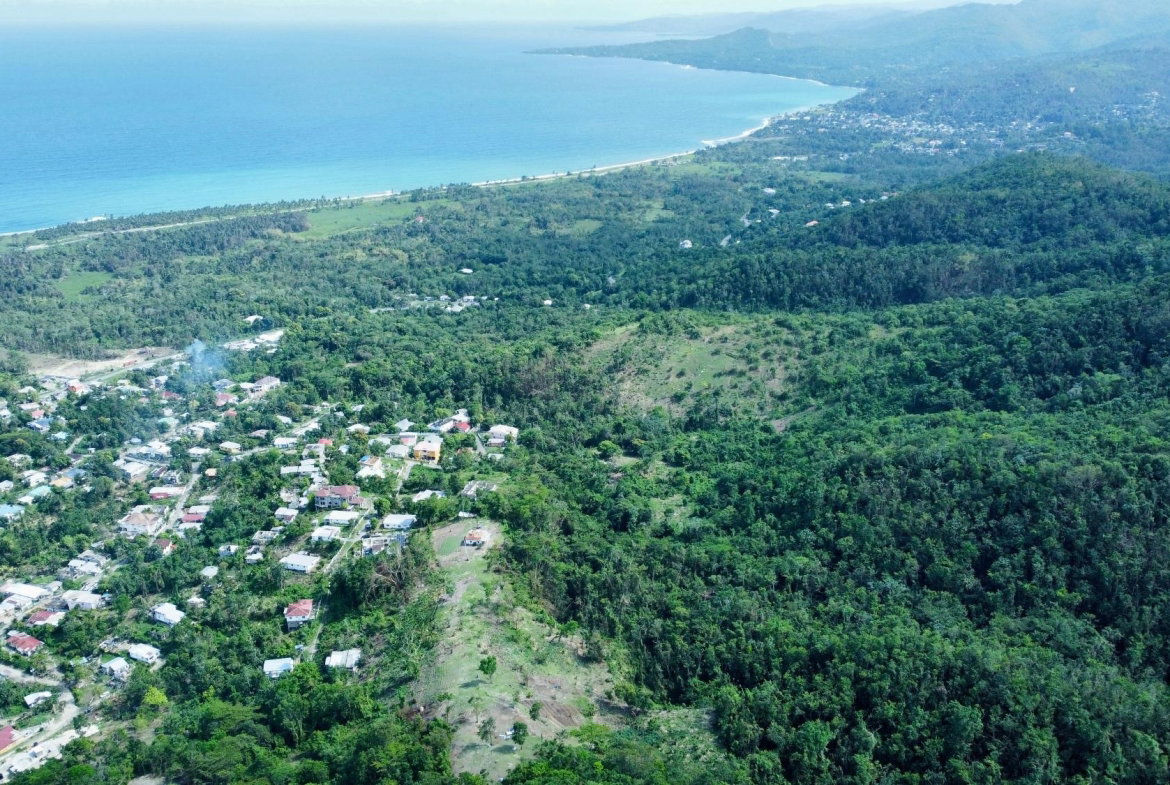 Fourth image of 3-7 Hart Hill in Port Antonio, Portland, Jamaica - property is For Sale