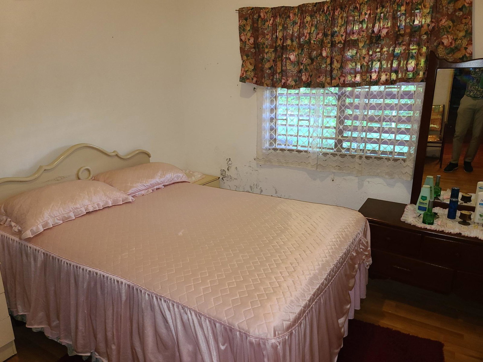 Sixth image of 4 Charlton, Ewarton in Ewarton, St. Catherine, Jamaica - property is For Sale