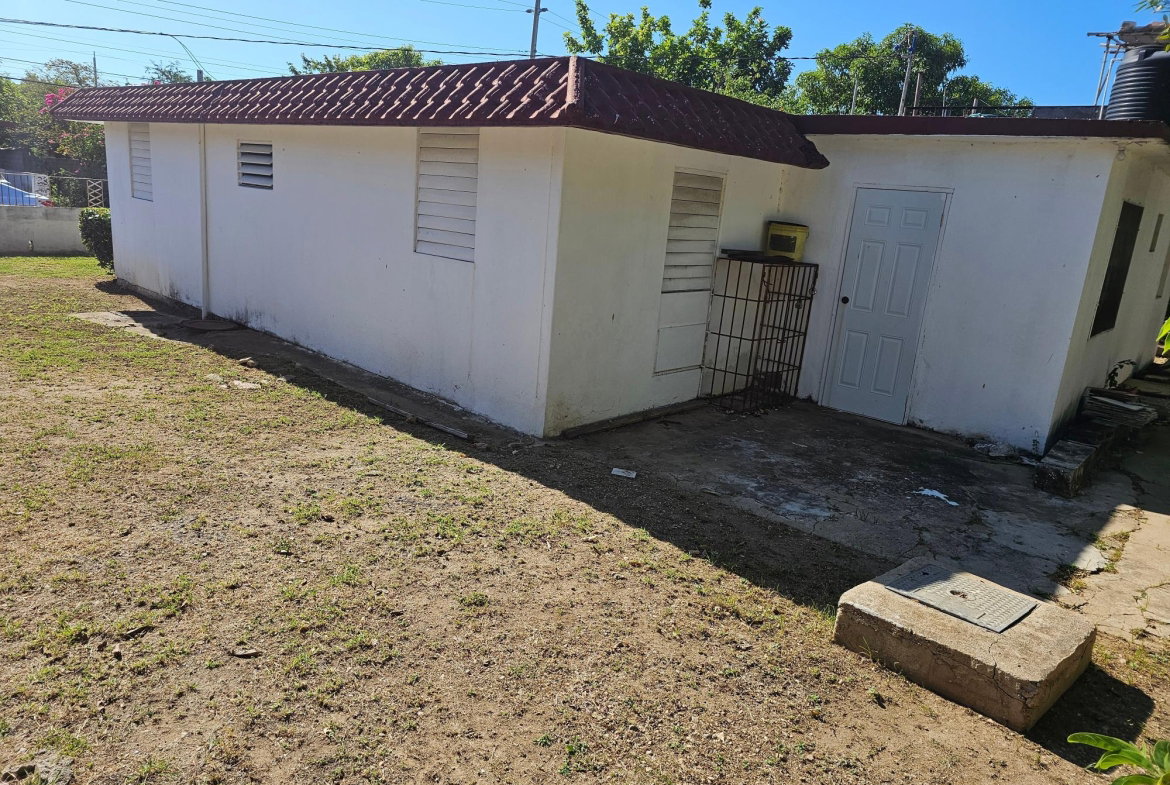 Sixth image of 27 Newton Avenue in Bridgeport, St. Catherine, Jamaica - property is For Sale