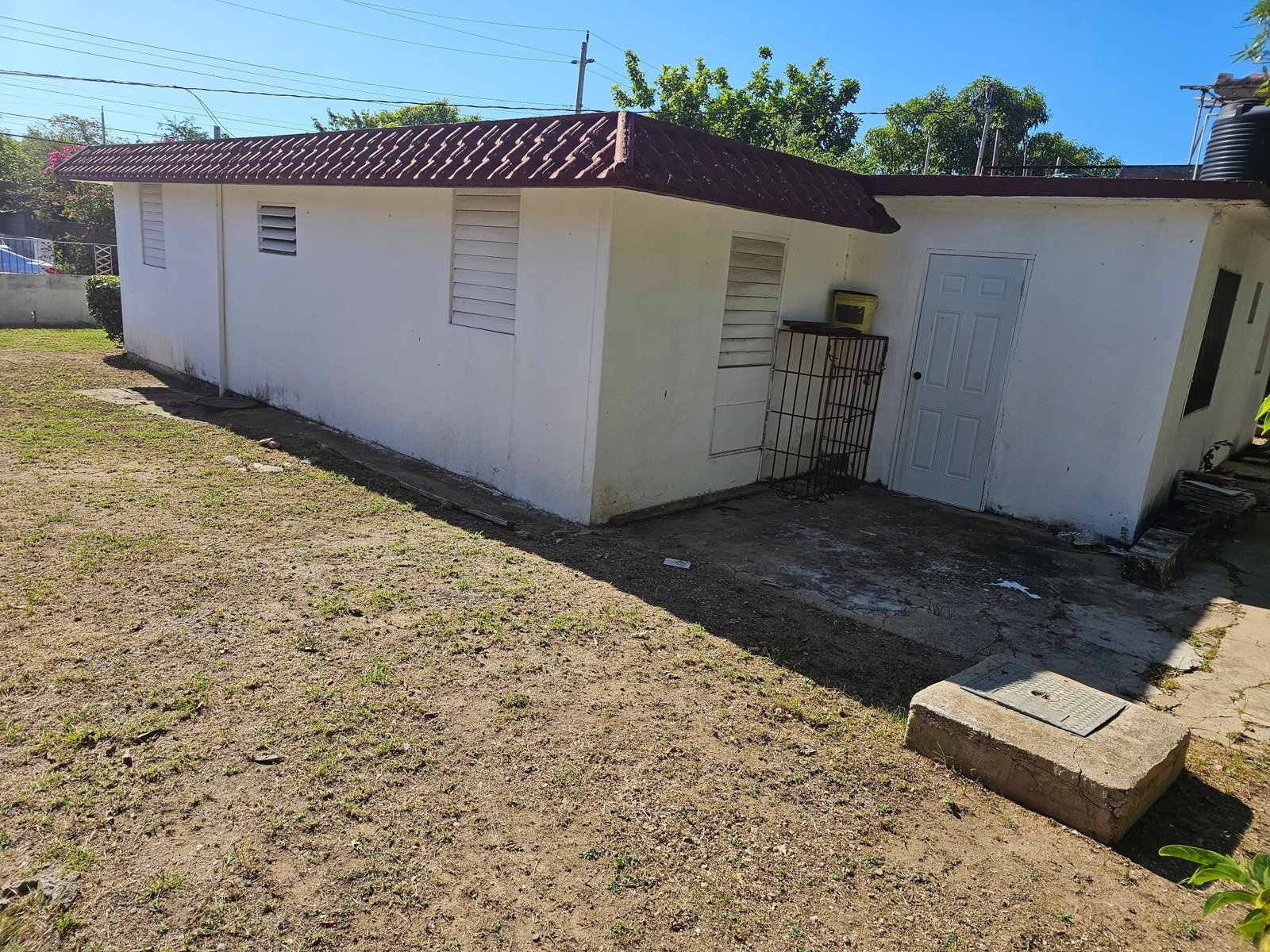 Sixth image of 27 Newton Avenue in Bridgeport, St. Catherine, Jamaica - property is For Sale
