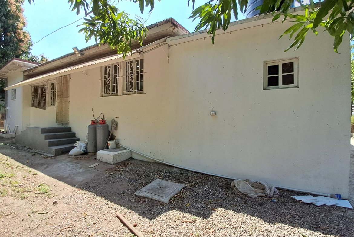 Ninth image of 12 Sunrise Crescent in Kingston 19, St. Andrew, Jamaica - property is For Sale