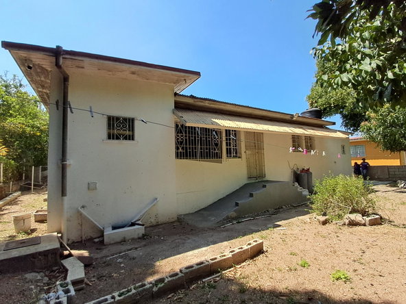 Tenth image of 12 Sunrise Crescent in Kingston 19, St. Andrew, Jamaica - property is For Sale
