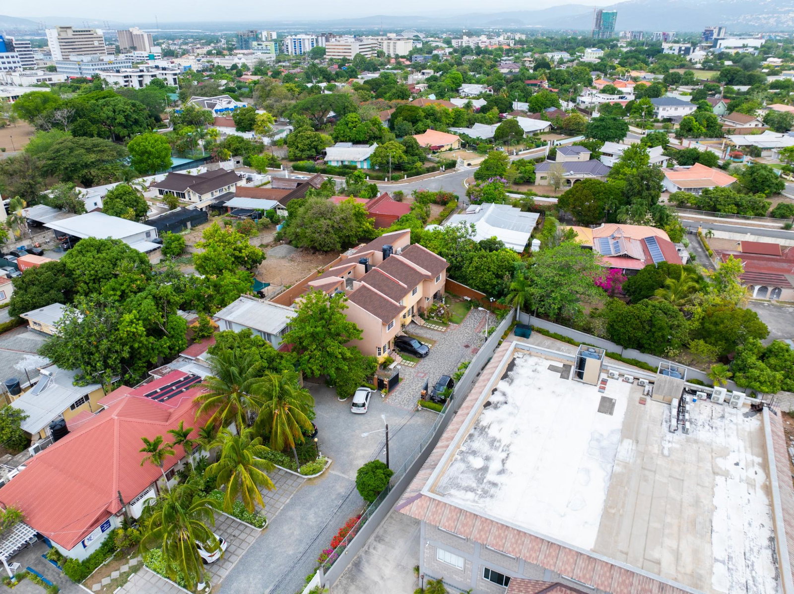 Twentieth image of 1-11 Braemar Ave in Kingston 5, St. Andrew, Jamaica - property is For Sale