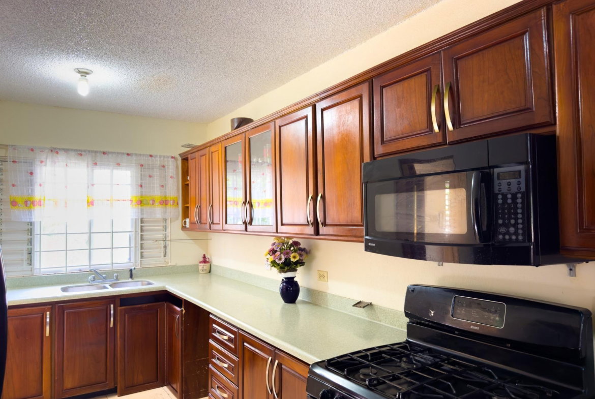 Fourth image of 1-11 Braemar Ave in Kingston 5, St. Andrew, Jamaica - property is For Sale