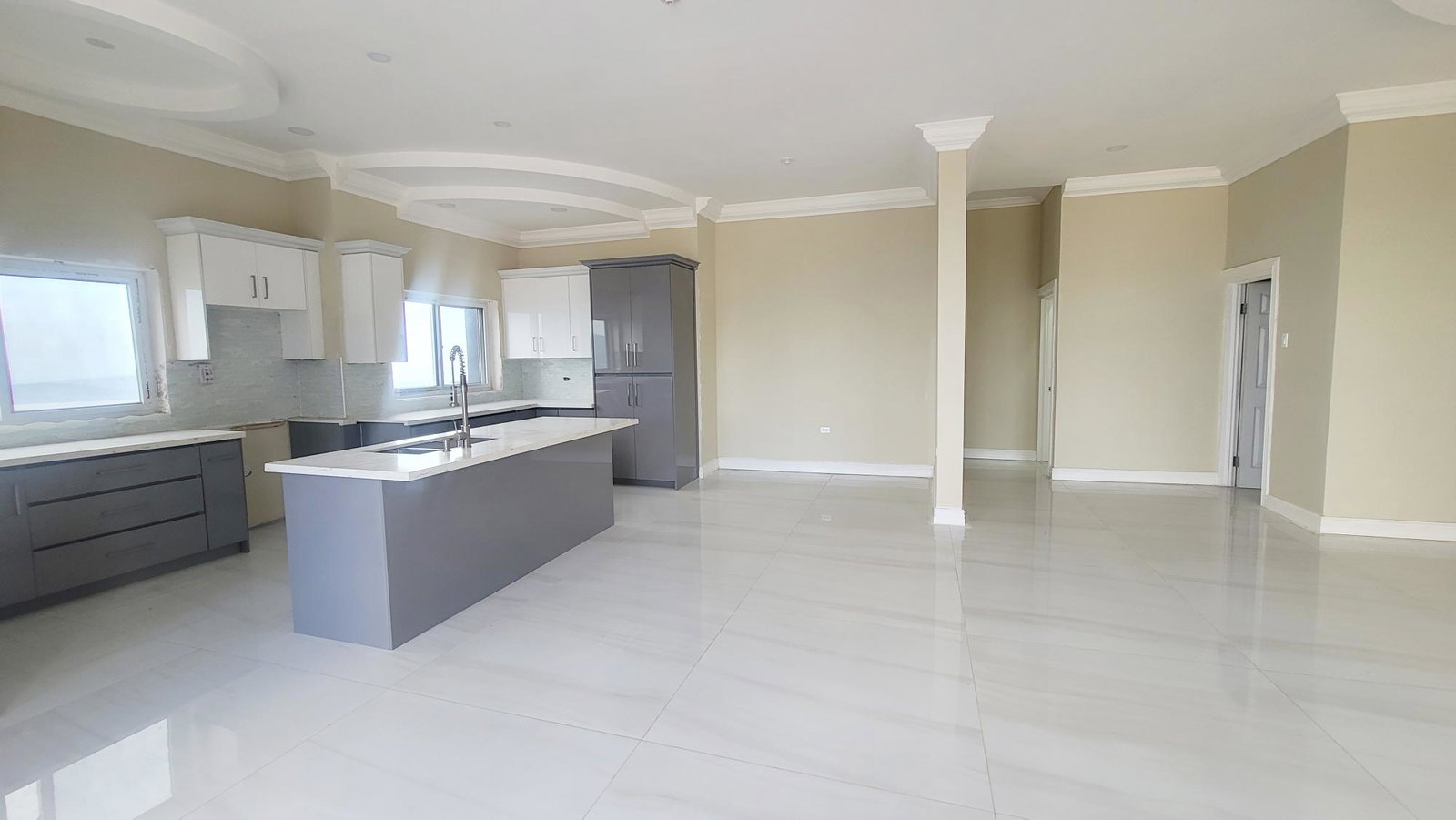 4000-sq-ft-4-Bedroom-Penthouse-For-Sale-at-7-Stanmore-Red-Hills-St.-Andrew Seventeenth image of 7- Stanmore, Red Hills in Red Hills, St. Andrew, Jamaica - property is For Sale