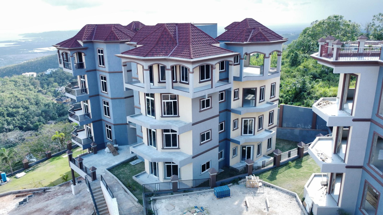4000-sq-ft-4-Bedroom-Penthouse-For-Sale-at-7-Stanmore-Red-Hills-St.-Andrew Third image of 7- Stanmore, Red Hills in Red Hills, St. Andrew, Jamaica - property is For Sale