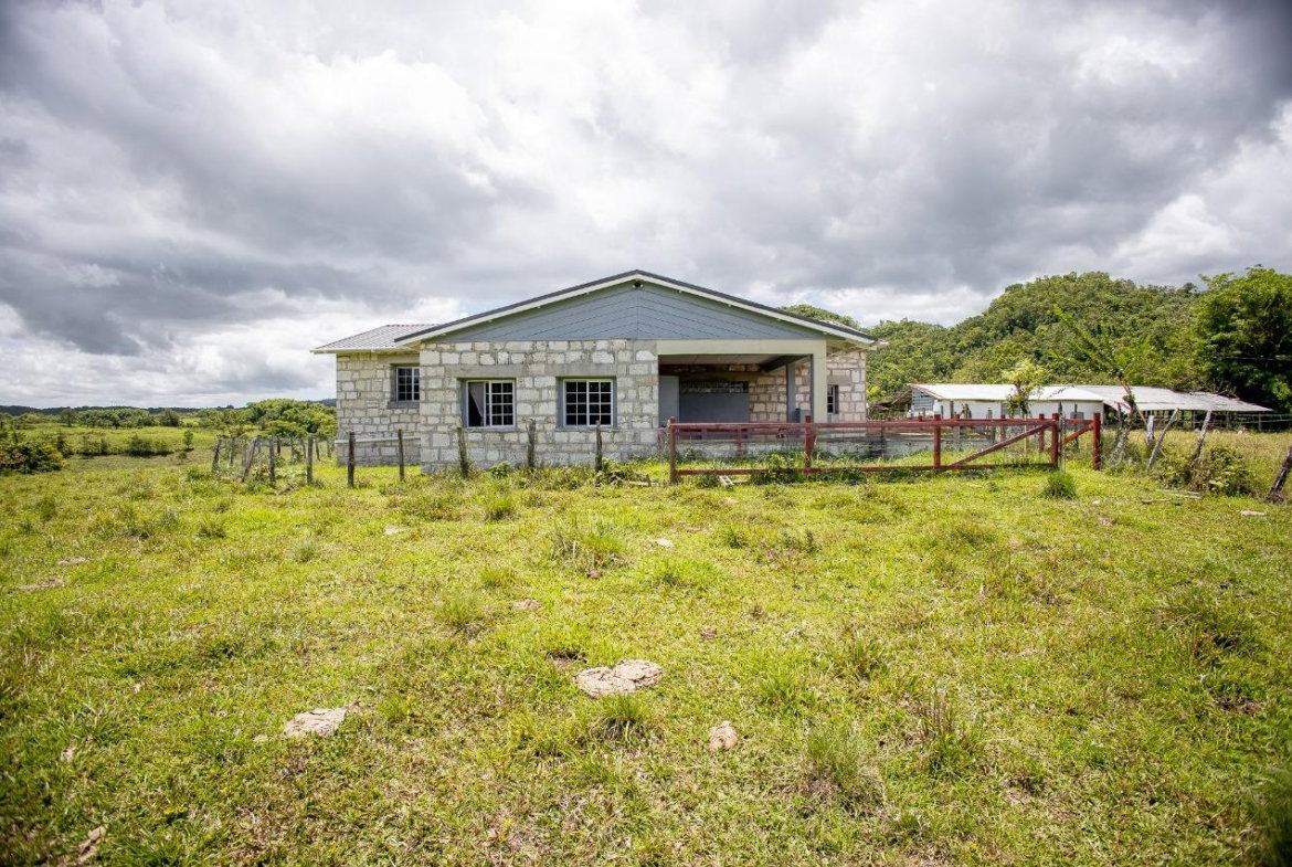 Second image of Enfield, Westmoreland in Enfield, Westmoreland, Jamaica - property is For Sale