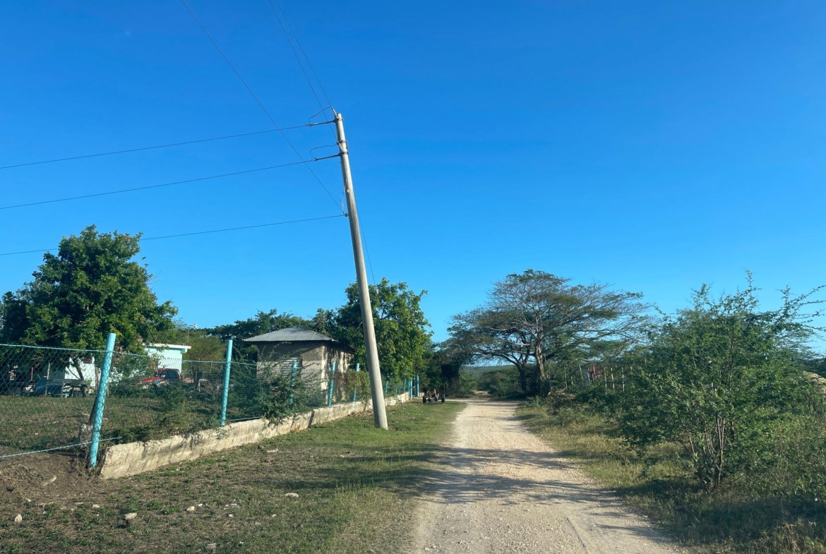 Ninth image of Hartland in Spanish Town, St. Catherine, Jamaica - property is For Sale