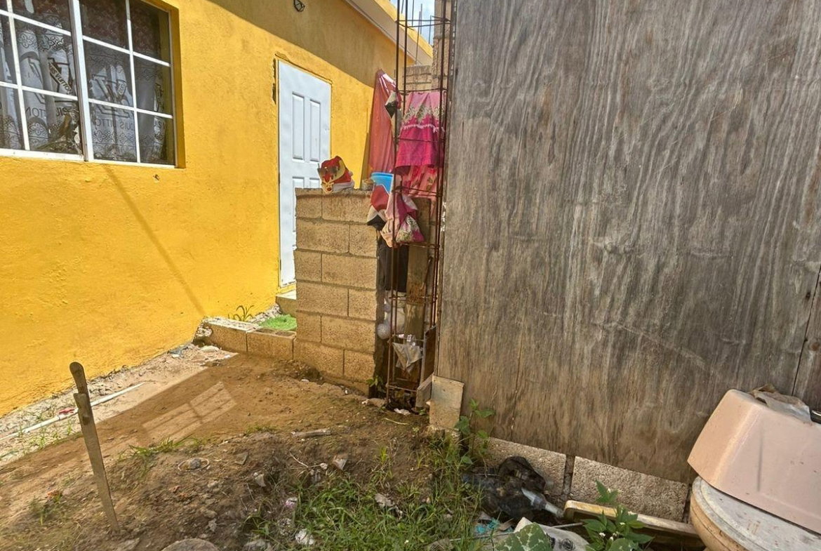 Eleventh image of 52-415 Grenada Glade, Portmore v in Gregory Park, St. Catherine, Jamaica - property is For Sale
