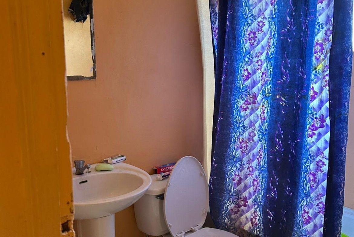 Ninth image of 52-415 Grenada Glade, Portmore v in Gregory Park, St. Catherine, Jamaica - property is For Sale