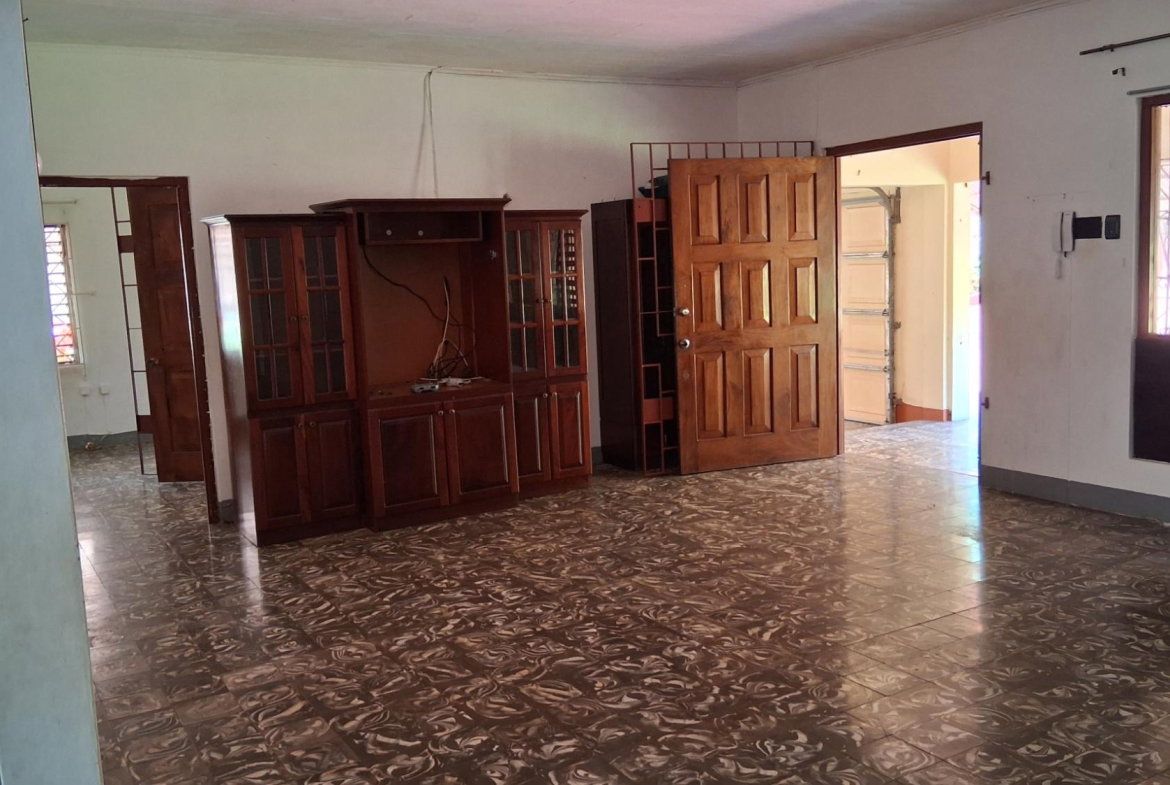 Fifth image of 3 Sunrise Crescent in Mandeville, Manchester, Jamaica - property is For Sale