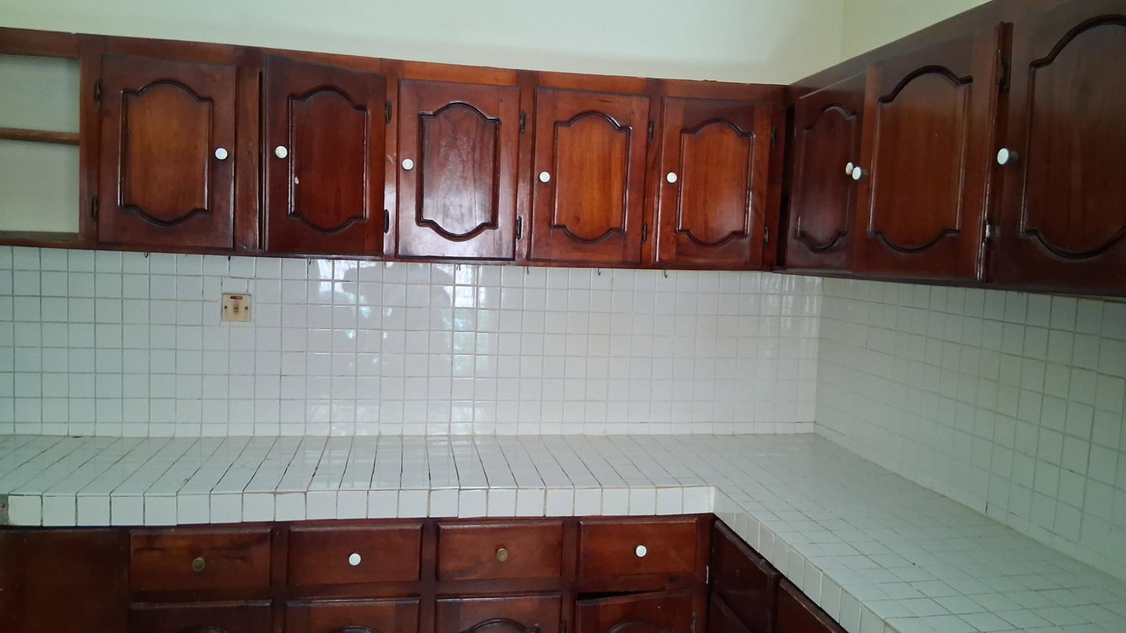 Seventh image of 3 Sunrise Crescent in Mandeville, Manchester, Jamaica - property is For Sale