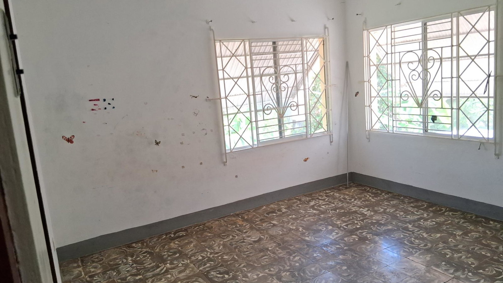 Ninth image of 3 Sunrise Crescent in Mandeville, Manchester, Jamaica - property is For Sale