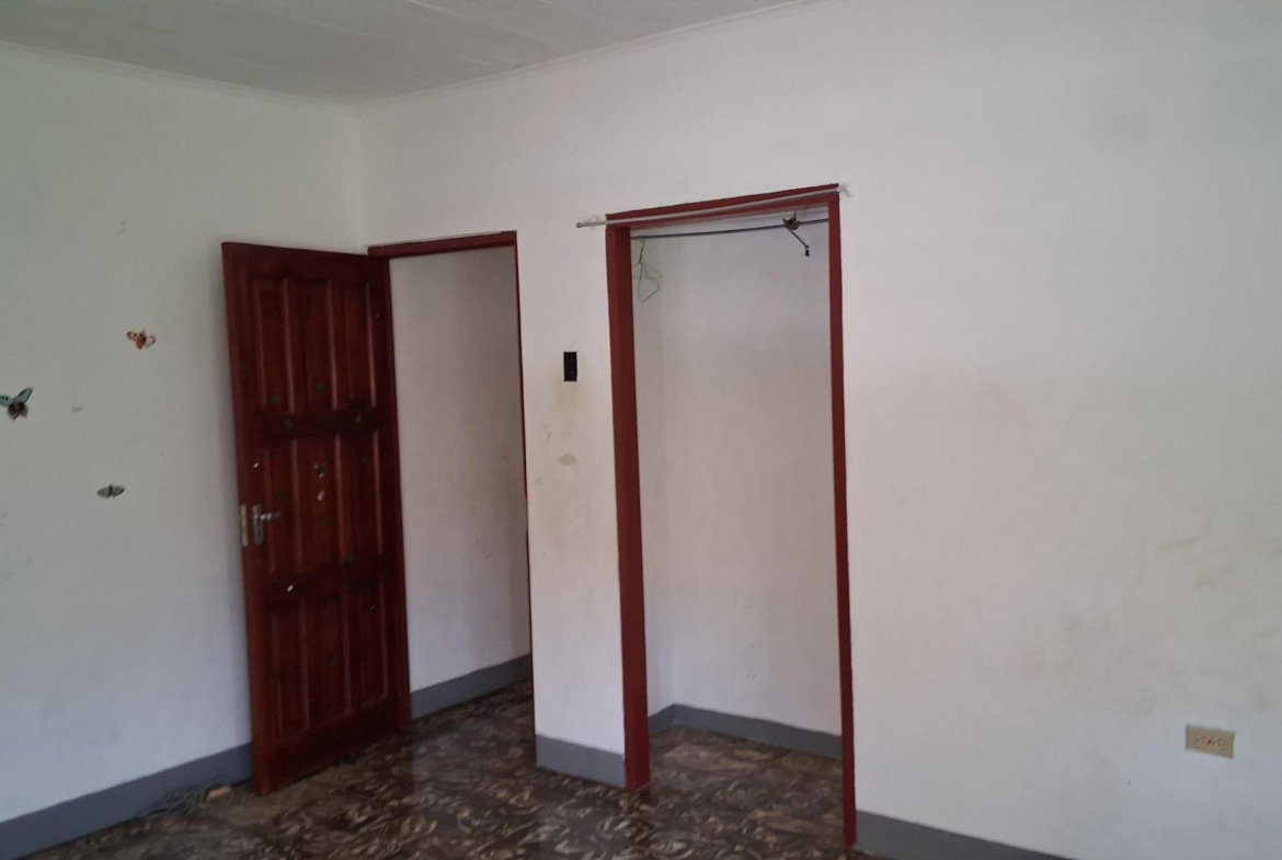Tenth image of 3 Sunrise Crescent in Mandeville, Manchester, Jamaica - property is For Sale