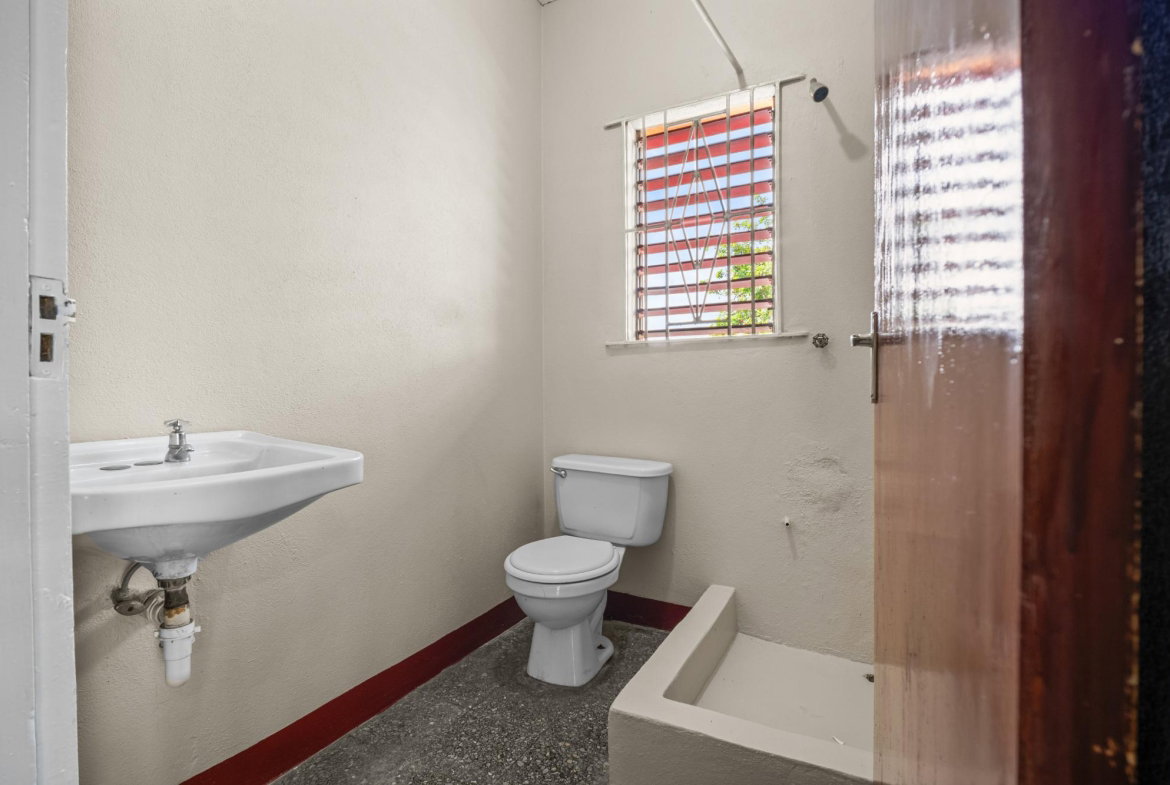 Seventh image of 2-366 Essex Drive in Spanish Town, St. Catherine, Jamaica - property is For Rent