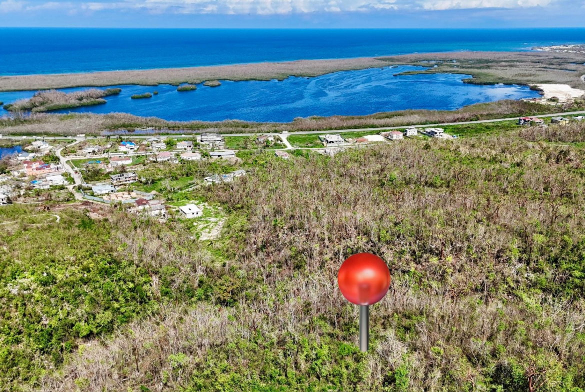 Third image of 4 Greenside, Lakeside Close in Greenside, Trelawny, Jamaica - property is For Sale