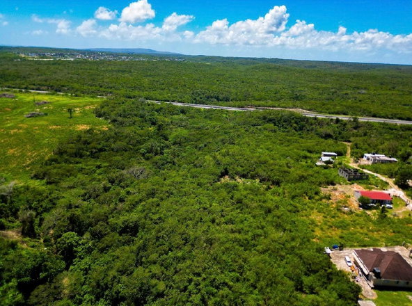 Second image of Toby Abbots in Inverness, Clarendon, Jamaica - property is For Sale