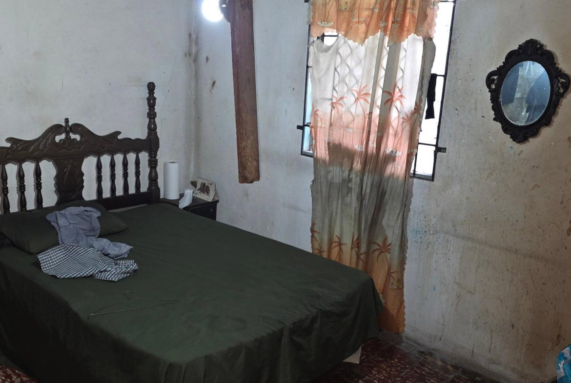 Second image of 6 Kings Avenue in Kingston 10, St. Andrew, Jamaica - property is For Sale