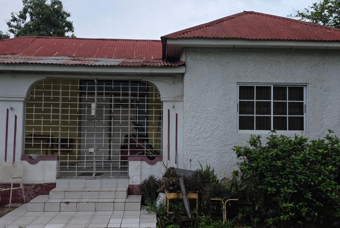 Fourteenth image of 6 Kings Avenue in Kingston 10, St. Andrew, Jamaica - property is For Sale