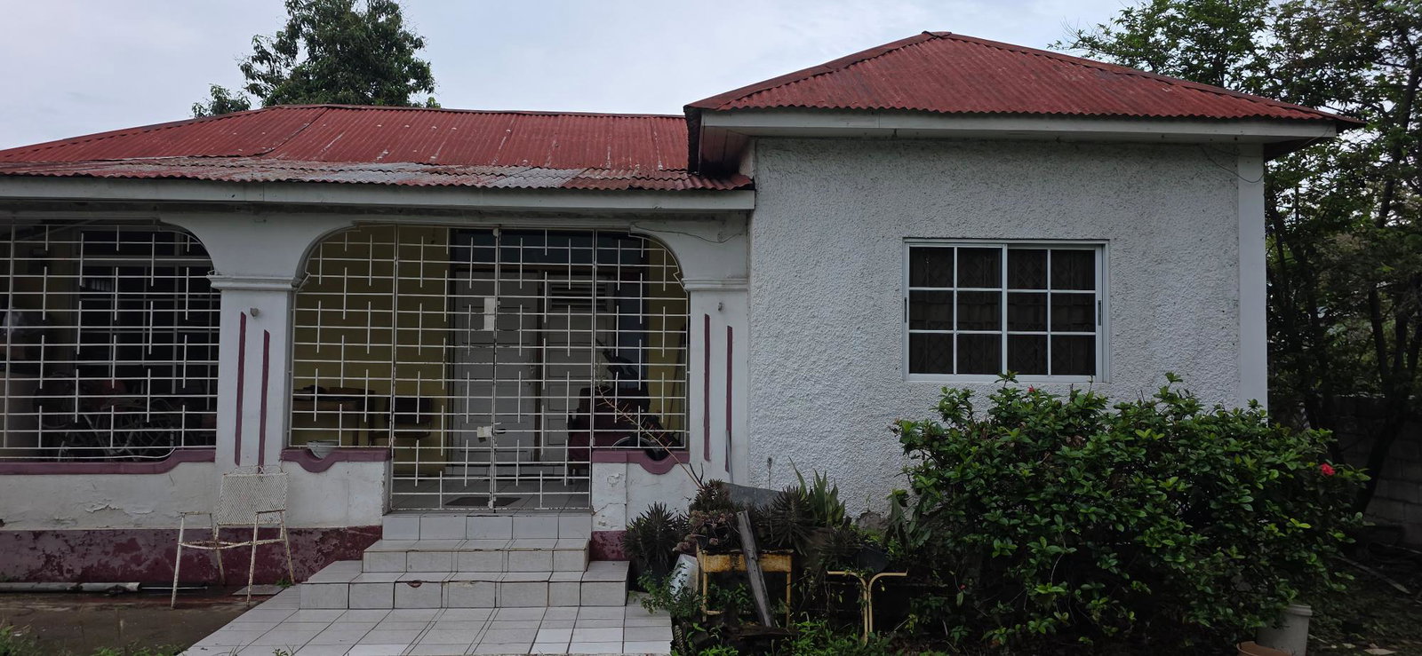 Fourteenth image of 6 Kings Avenue in Kingston 10, St. Andrew, Jamaica - property is For Sale