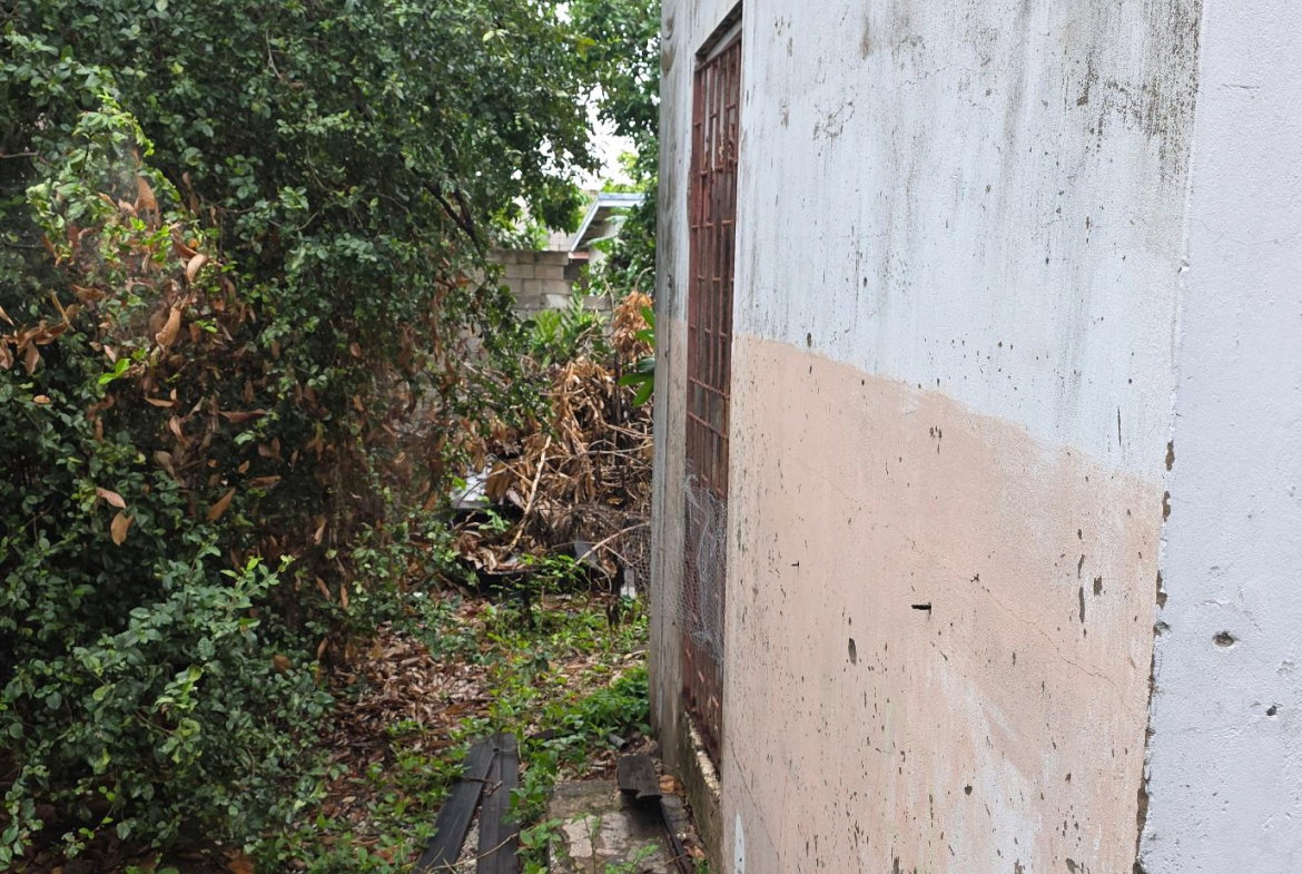 Twentieth image of 6 Kings Avenue in Kingston 10, St. Andrew, Jamaica - property is For Sale