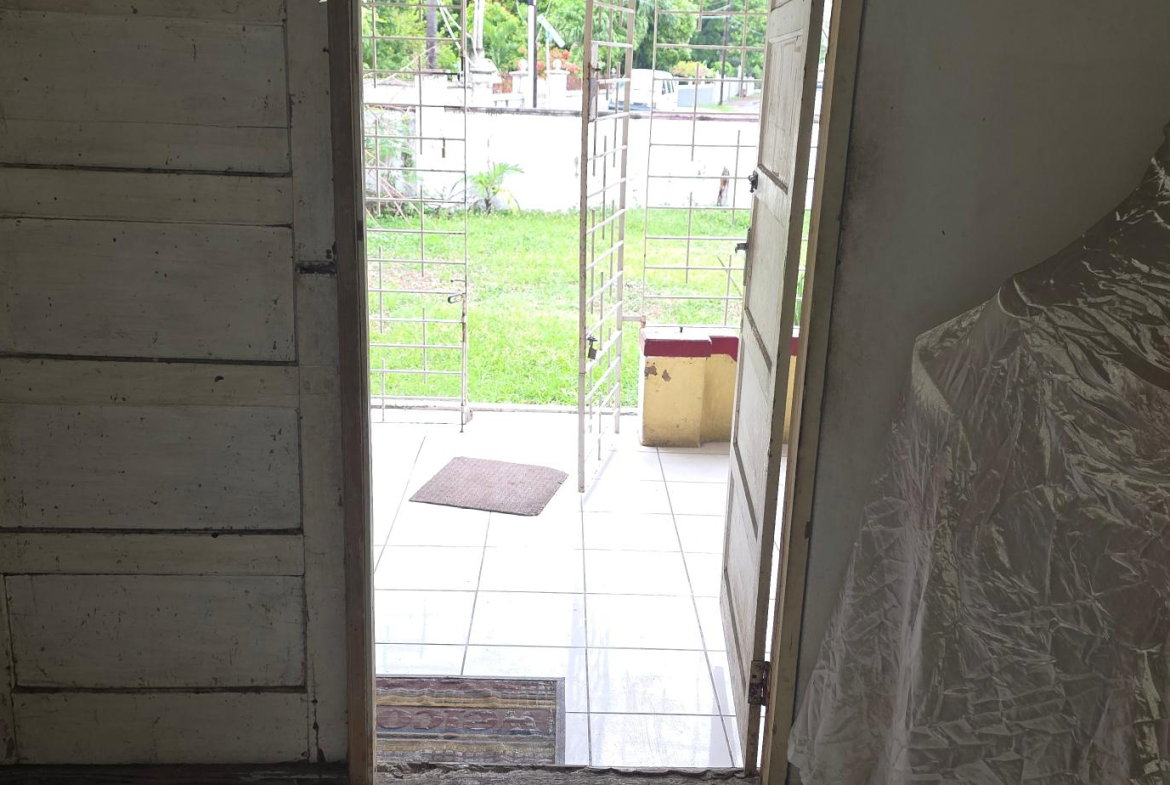 Fifth image of 6 Kings Avenue in Kingston 10, St. Andrew, Jamaica - property is For Sale