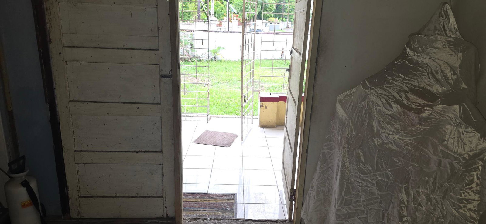 Fifth image of 6 Kings Avenue in Kingston 10, St. Andrew, Jamaica - property is For Sale