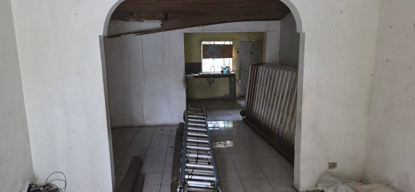 Tenth image of 6 Kings Avenue in Kingston 10, St. Andrew, Jamaica - property is For Sale